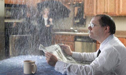 roof-leak-repair-water-entering-orlando